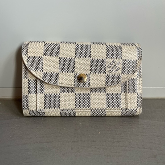 Louis Vuitton Handbags - Louis Vuitton Pochette Solo Damier Azur Pouch *BELT NOT INCLUDED*